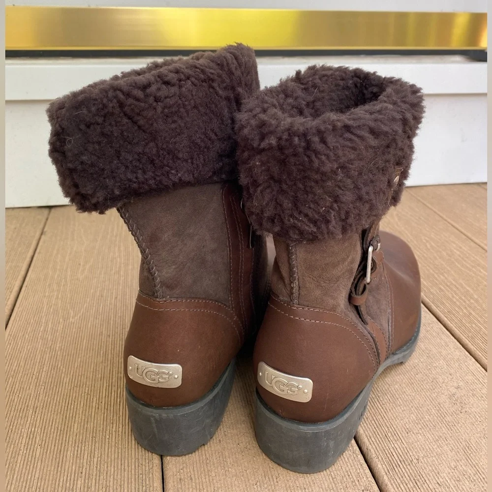 NWT UGG Women's Bellvue || Dark Brown Leather Boots Espresso Sherpa Lined Sz 10